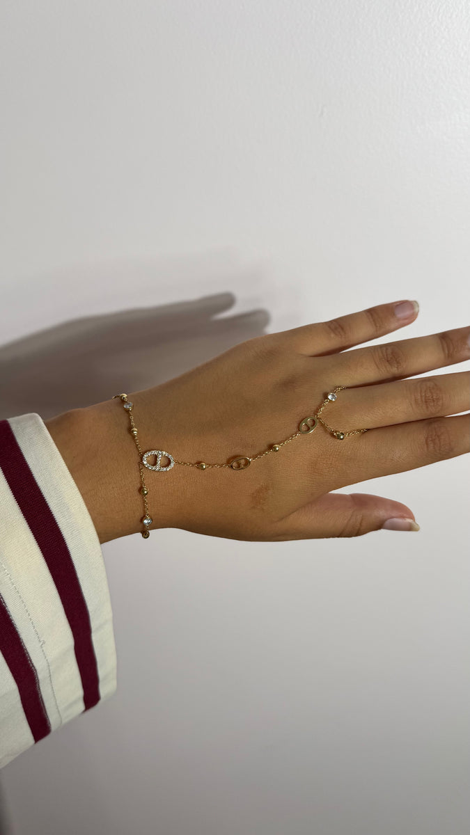 Bijoux de main 